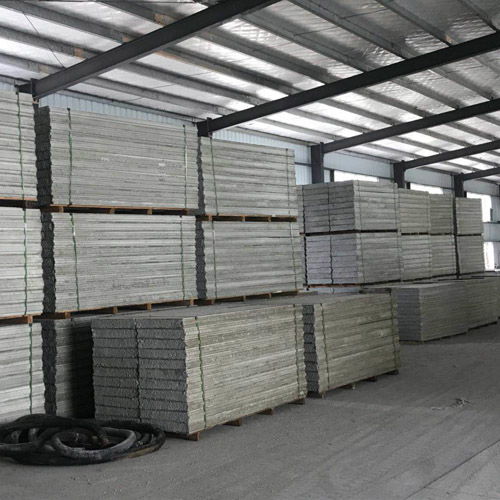 備注 江蘇環(huán)保輕質磚銷售熱線,隔板批發(fā)